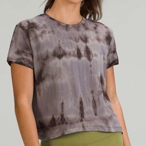 Lululemon Train to Be Short Sleeve Shirt
Rain Stripe Marble Dye Black Granite M